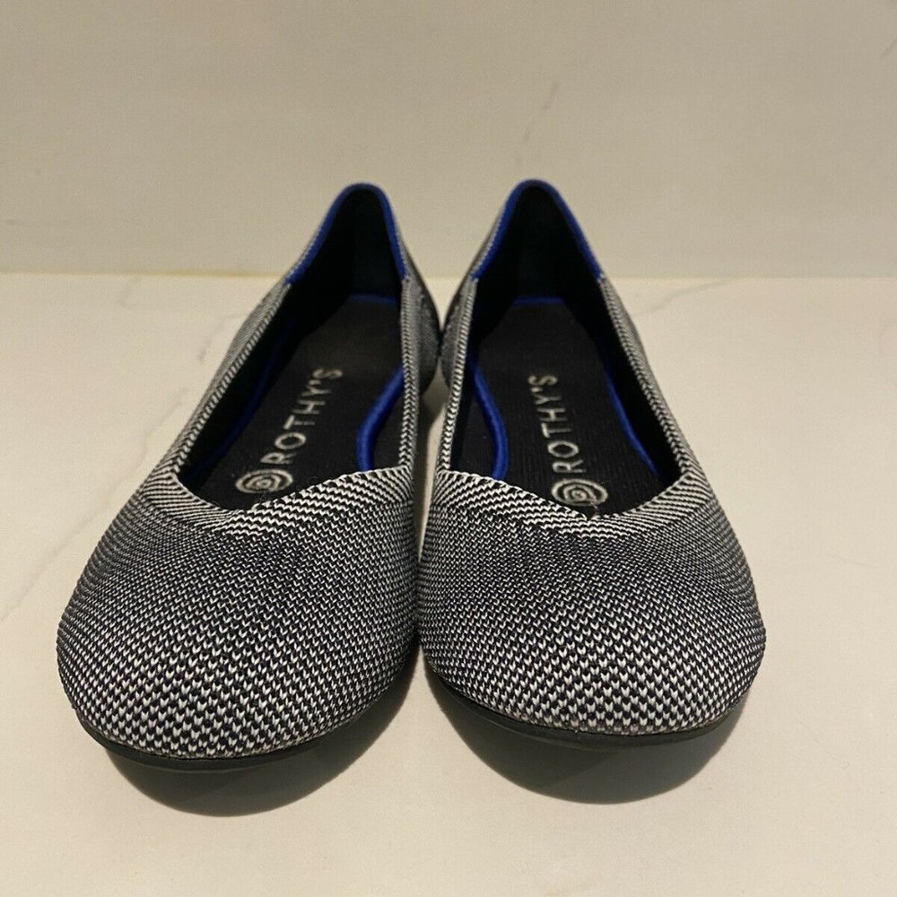 Rothy’s Grey Herringbone Birdseye Black and White Round Toe Flat- Size 7